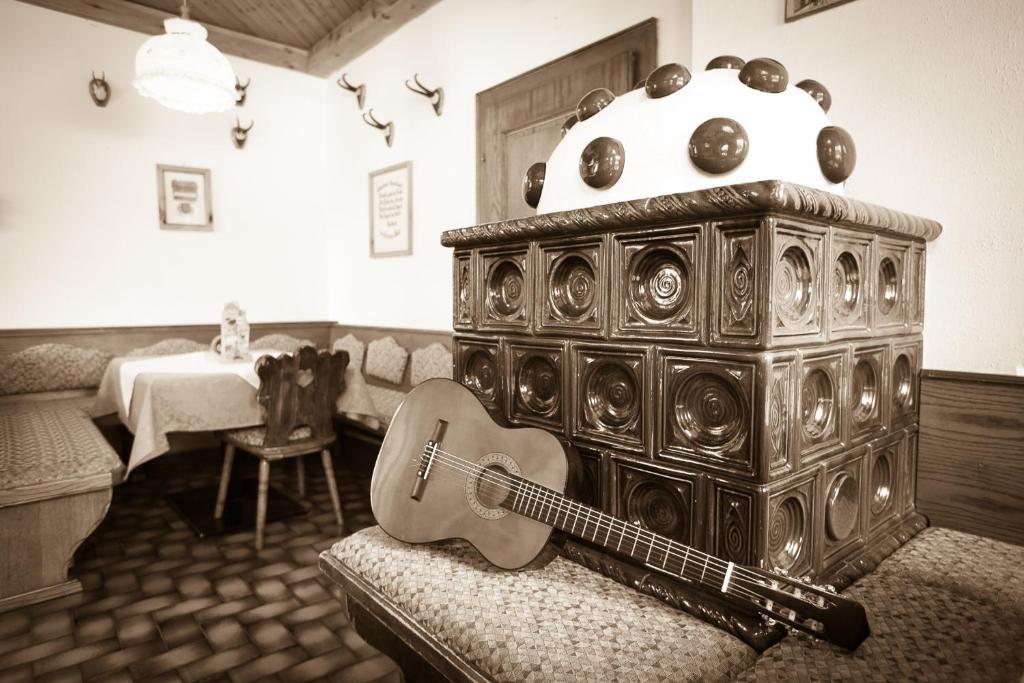 Gasthof - Pension Oedsteinblick Johnsbach Esterno foto